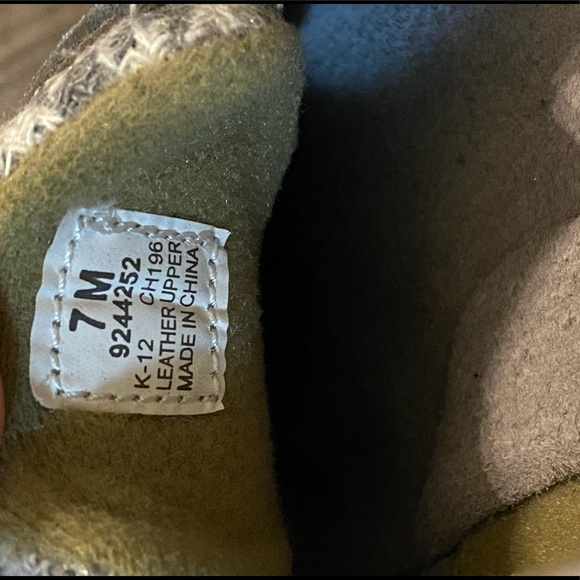 SPERRY| Silver Boat Shoe, women's 7 - Picture 11 of 13